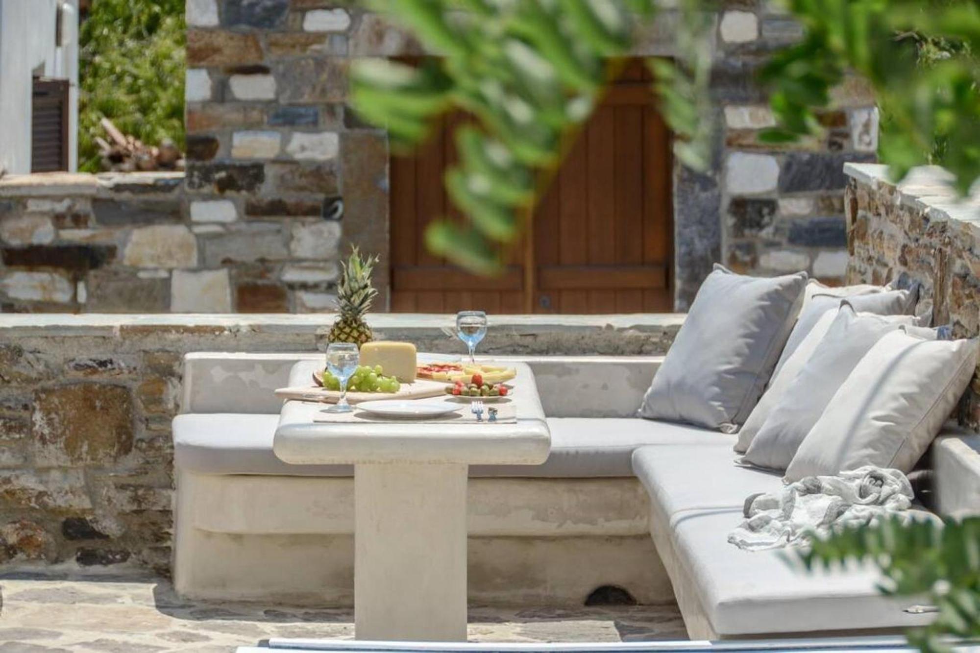 Villa Anthemion Naxos With Outdoor Jacuzzi Ano Sangrion Exterior photo