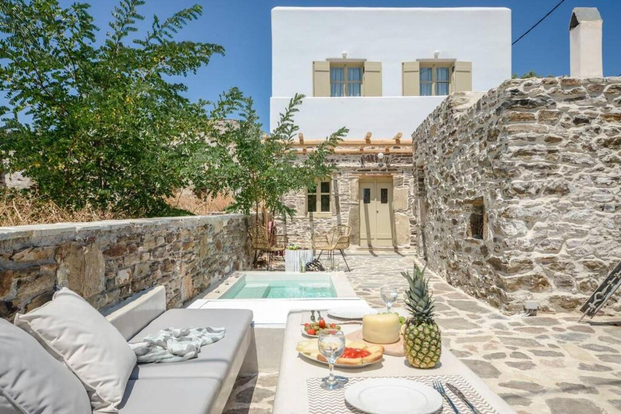 Villa Anthemion Naxos With Outdoor Jacuzzi Ano Sangrion Exterior photo