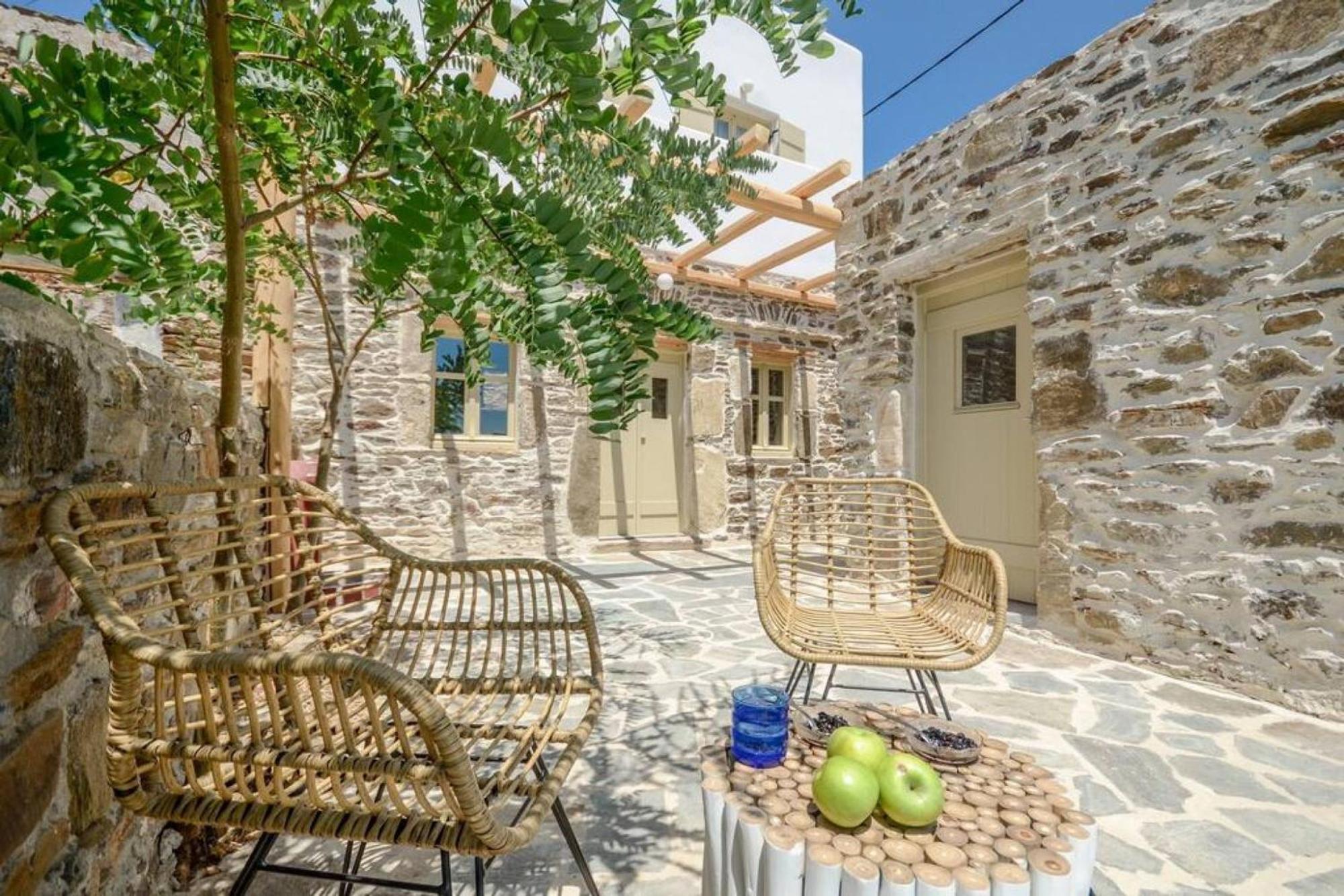 Villa Anthemion Naxos With Outdoor Jacuzzi Ano Sangrion Exterior photo